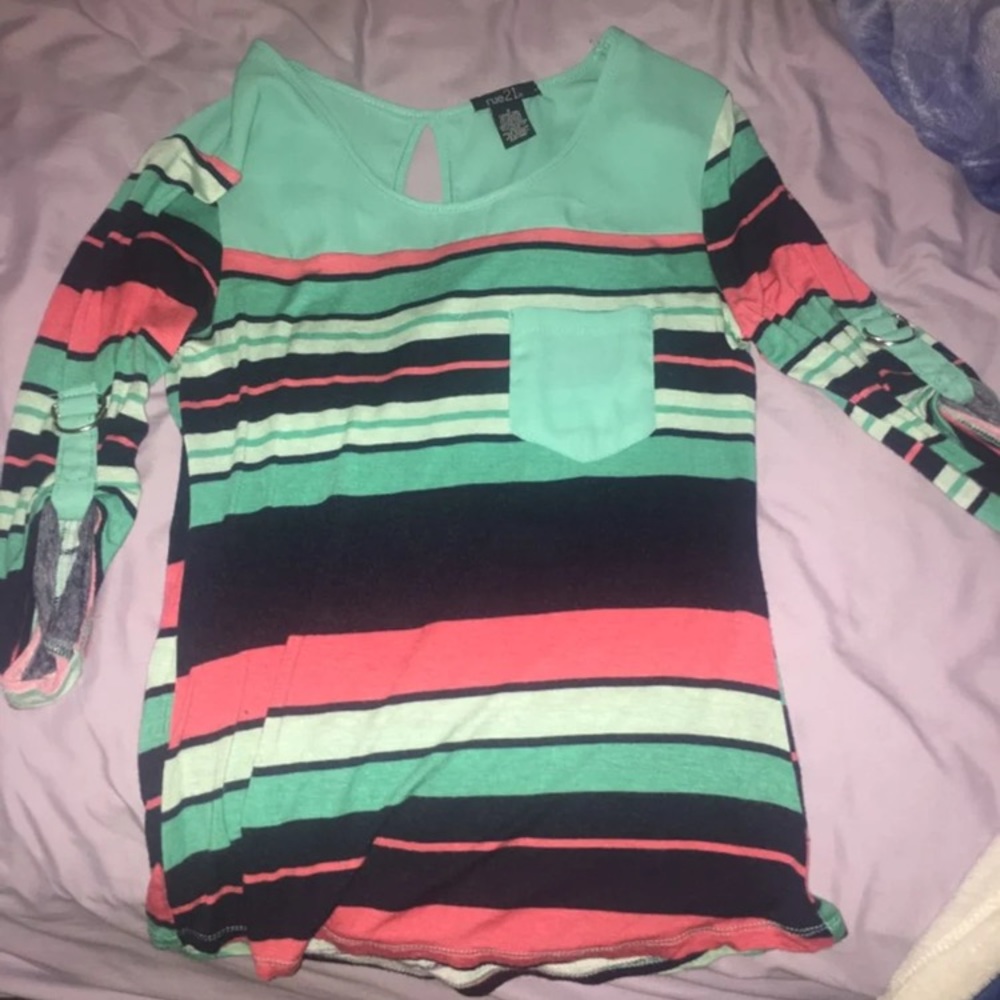Rue 21 Top